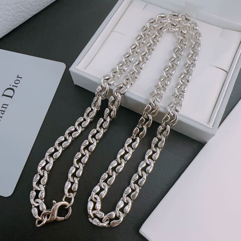 chr1st1an D10r necklaces